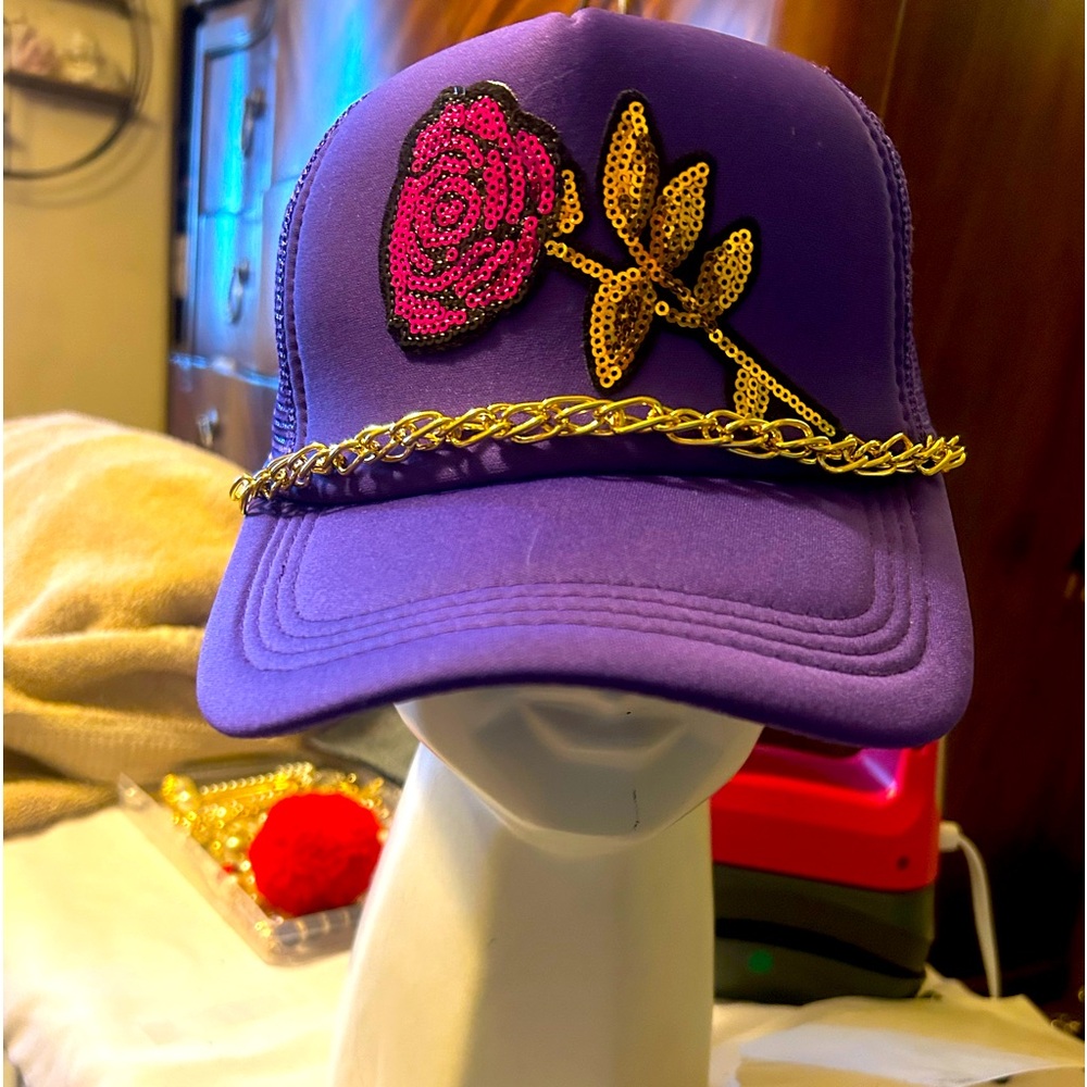 Colorful rose sequins gold